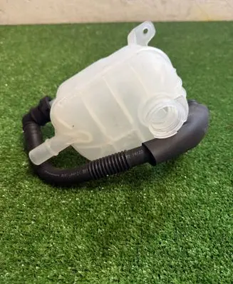 Hyundai Ioniq 5 Coolant expansion tank/reservoir 25430GI000