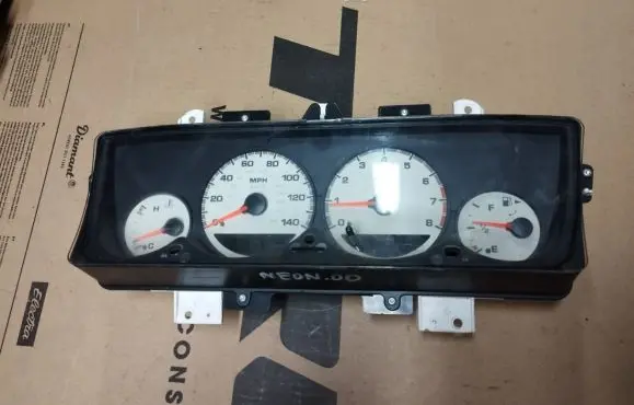 Chrysler Neon II Speedometer (instrument cluster) P04793767AI