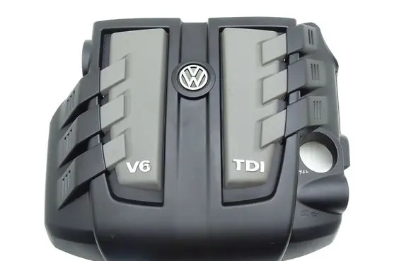 Volkswagen Touareg II Engine cover (trim) 059103925CA