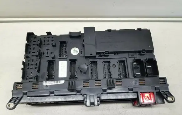 BMW X5 E53 Fuse module 6907395