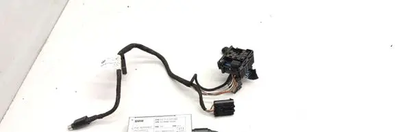 BMW 3 E46 iPod connector socket 65110035962