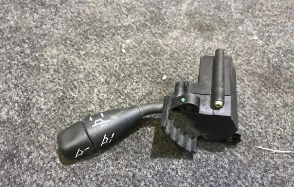 Mercedes-Benz S W220 Steering wheel adjustment switch a2205450022 01411500