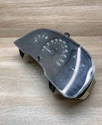 Opel Astra F Speedometer (instrument cluster) 90359716HA