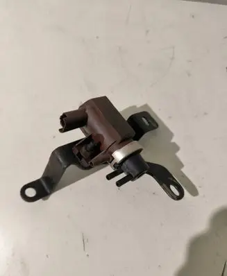 Ford Focus C-MAX Vacuum valve 9652570180 467351 B02453