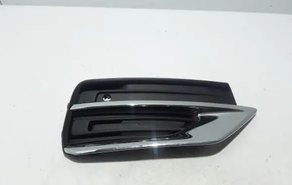 Volvo XC90 Front bumper lower grill 31663843RH