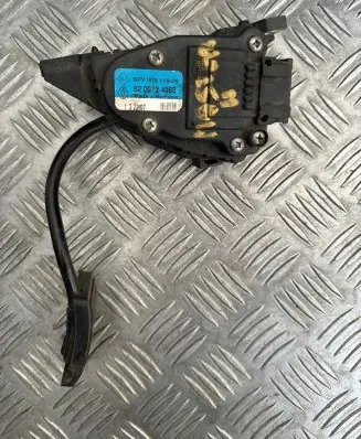 Renault Master II Accelerator throttle pedal 8200724063