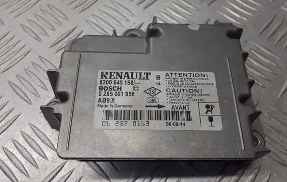 Nissan Almera Tino Airbag control unit/module 8200645158