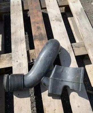 BMW X5 E53 Intake resonator 7503145