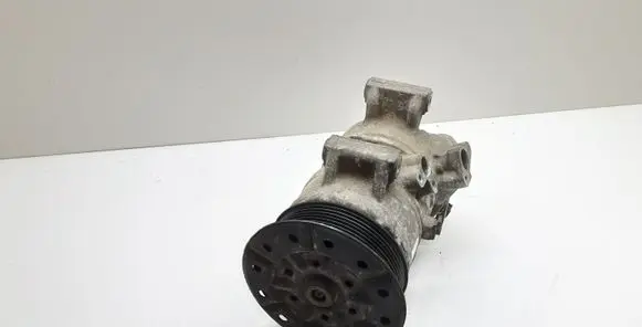 Toyota Avensis T270 Air conditioning (A/C) compressor (pump) GE4472601258