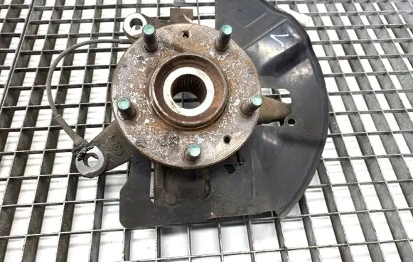 Mazda CX-7 Front wheel hub spindle knuckle 
