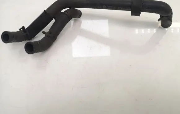 Audi A4 S4 B7 8E 8H Engine coolant pipe/hose 038121086F