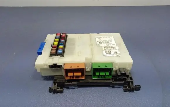 Ford S-MAX Fuse box set 7G9T14A073DC