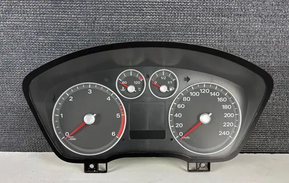 Ford Focus C-MAX Speedometer (instrument cluster) 7M5T10849GB