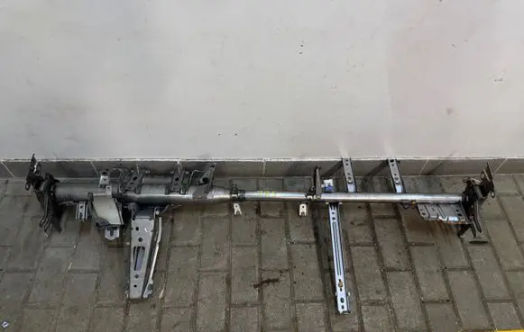Lexus RX 450H Dashboard cross member/frame bar 