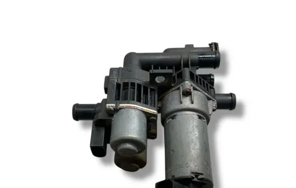 Mercedes-Benz S W220 Coolant heater control valve 2208300184 1147412127