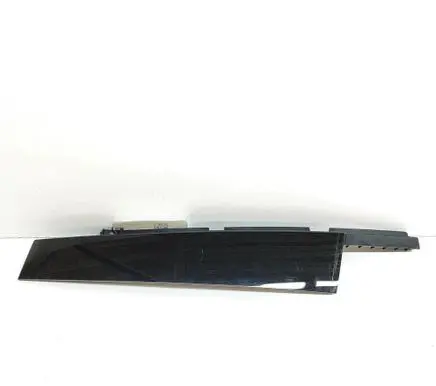 Volvo XC40 Front door glass trim molding 31448392