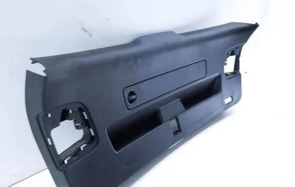 Audi A6 S6 C7 4G Tailgate/boot lid cover trim 4G9867979A