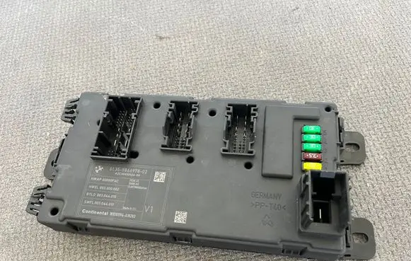 BMW 1 F20 F21 Comfort/convenience module 9866978 00000F4C A2C30450026