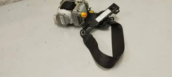 Audi Q7 4M Front seatbelt 4m0857705h