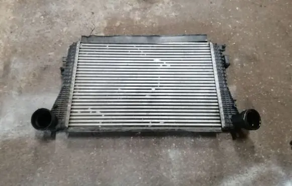 Volkswagen Caddy Intercooler radiator 3C0145805G
