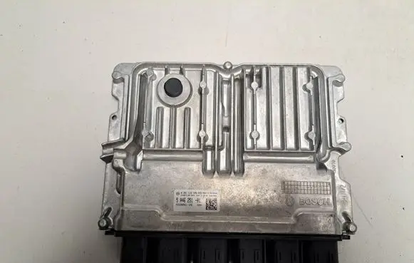 BMW 3 G20 G21 Engine control unit/module 5A46251 5B32774