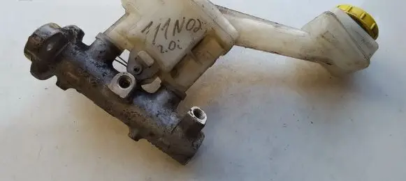 Nissan Primera Master brake cylinder