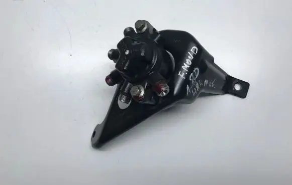 Ford Mondeo MK IV Fuel distributor 1S4Q9W276CB