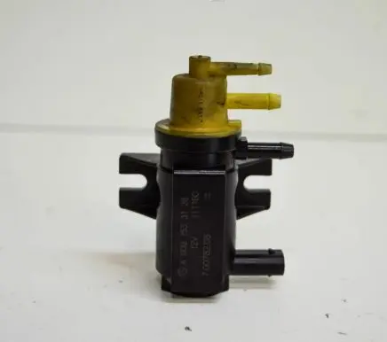 Mercedes-Benz C W204 Turbo solenoid valve A0091533128