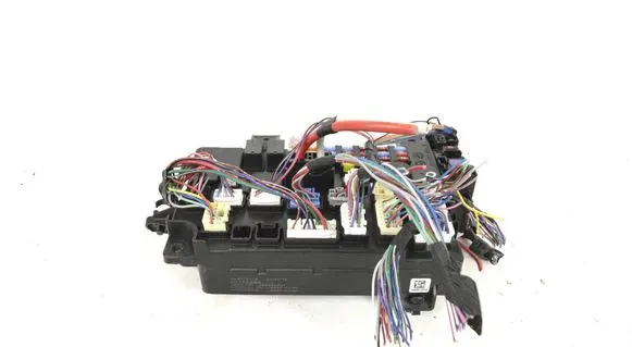 Skoda Octavia Mk2 (1Z) Central body control module 8637A885