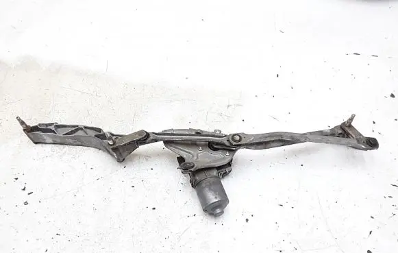 Front wiper linkage