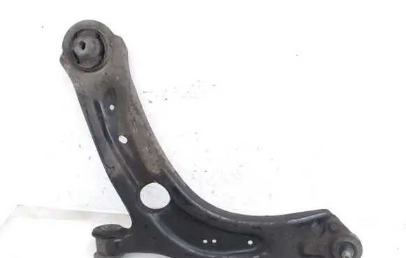 Skoda Superb B8 (3V) Front lower control arm/wishbone 3Q0407153B
