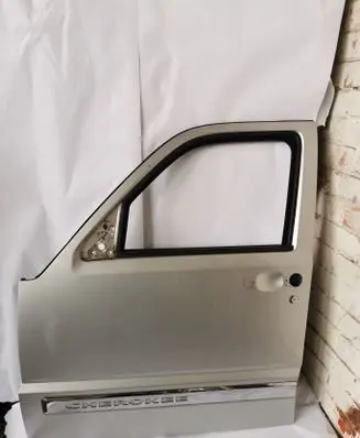 Jeep Cherokee Front door 5288089AB 141578232