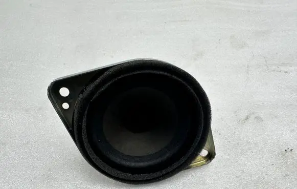 Ford Mustang VI Panel speaker FR3T18808NB FR3T18808