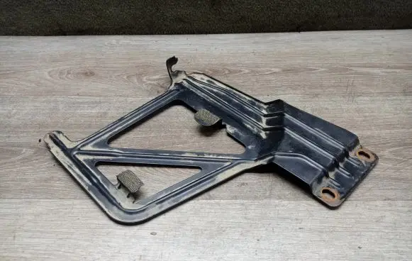 Volvo V70 Battery bracket 9459774