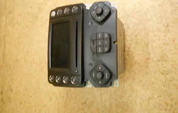 Maserati Quattroporte Radio/CD/DVD/GPS head unit 000188212