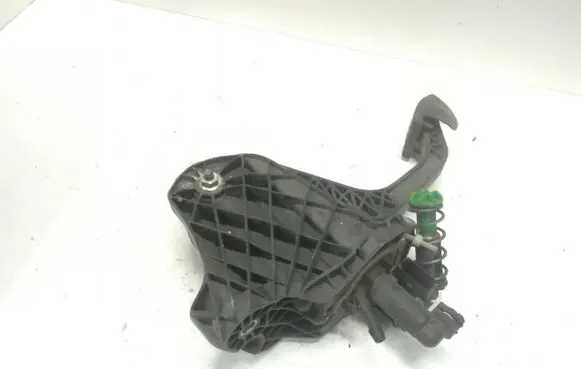 Clutch pedal