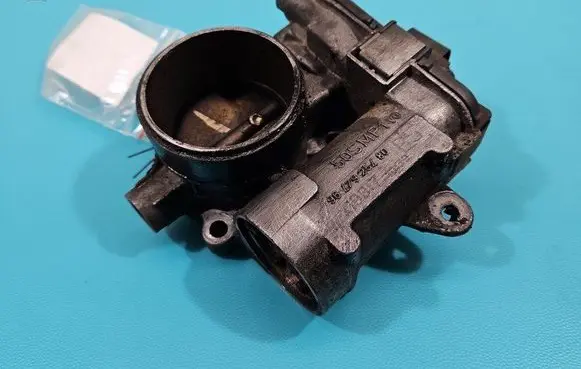 Peugeot 207 Throttle body valve 9647925480 IMPRK1406890