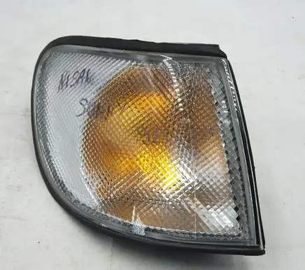 Nissan Sunny Front indicator light 183176B 183176
