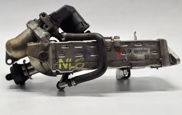 BMW 5 F10 F11 EGR valve cooler 7823210