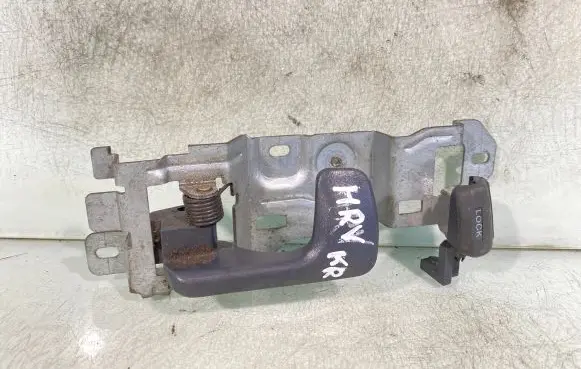 Honda HR-V Front door interior handle