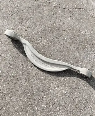 Audi Q7 4M Rear control arm 4M0501531