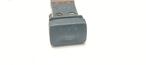 Nissan Primera Windscreen/window heater switch