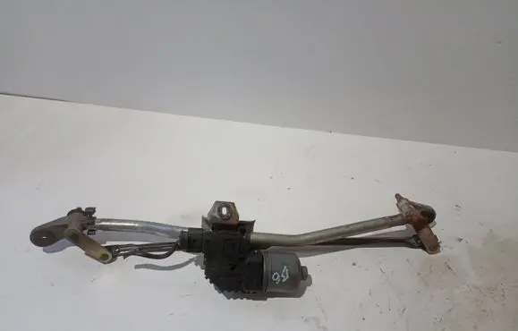Front wiper linkage