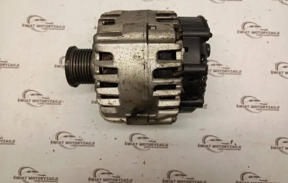 Renault Trafic II (X83) Generator/alternator 8200404459