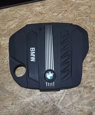 BMW X5 E70 Engine cover (trim) 15671610