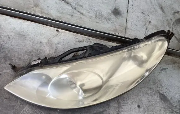 Headlight/headlamp