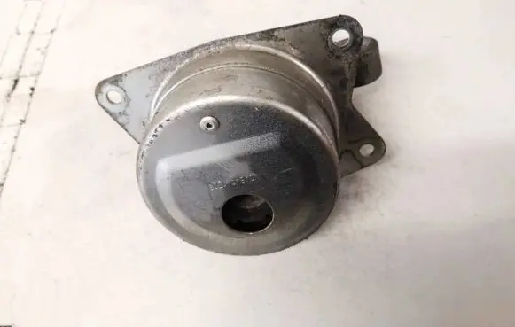 Opel Signum Engine mount bracket v05364