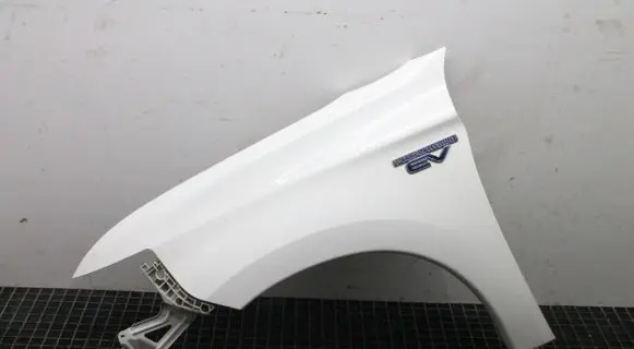 Mitsubishi Outlander Fender