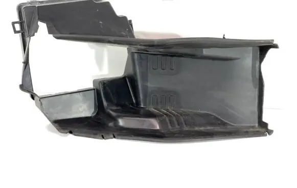 Opel Astra L Intercooler air guide/duct channel 9840209680 0896070186