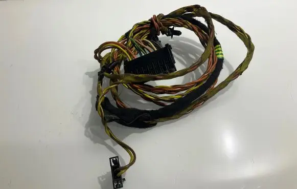 Mercedes-Benz E W211 Sound system wiring loom 